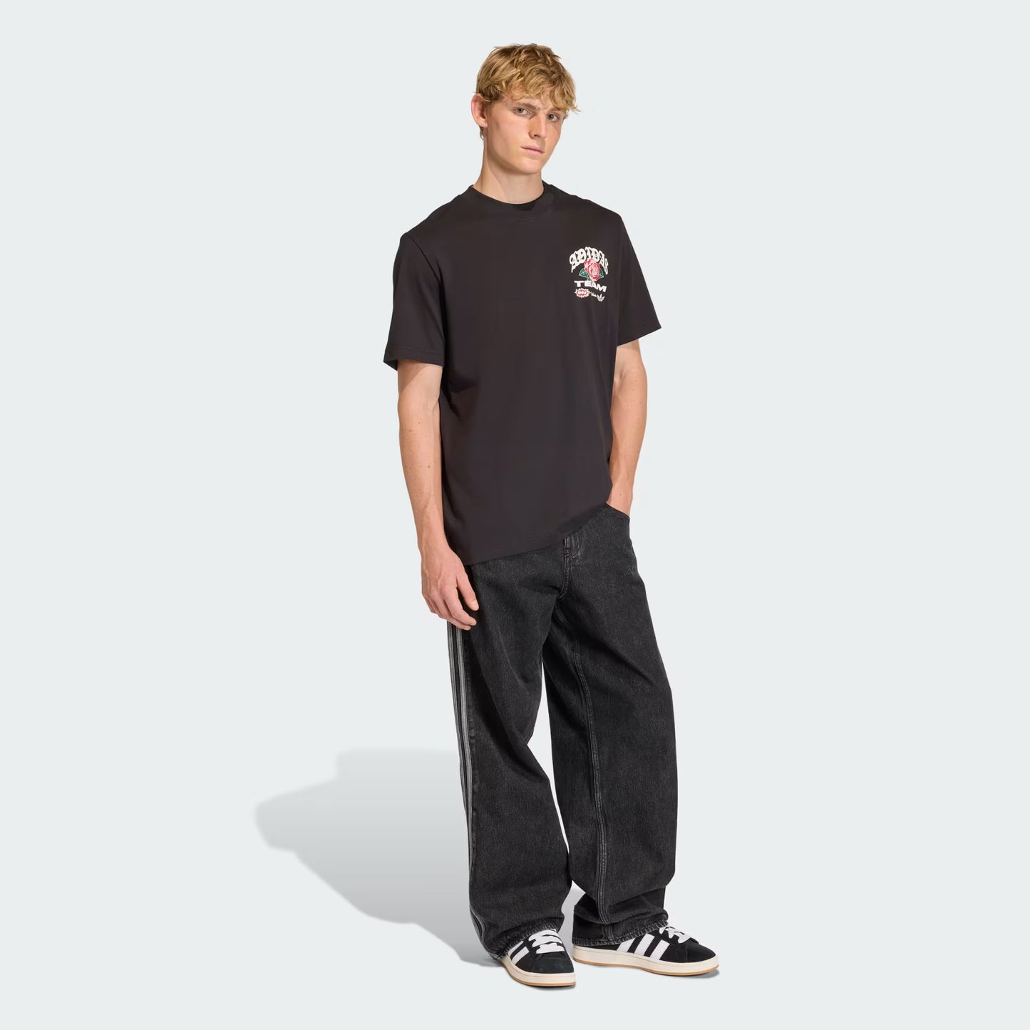KD0482 GFX T NEGRO