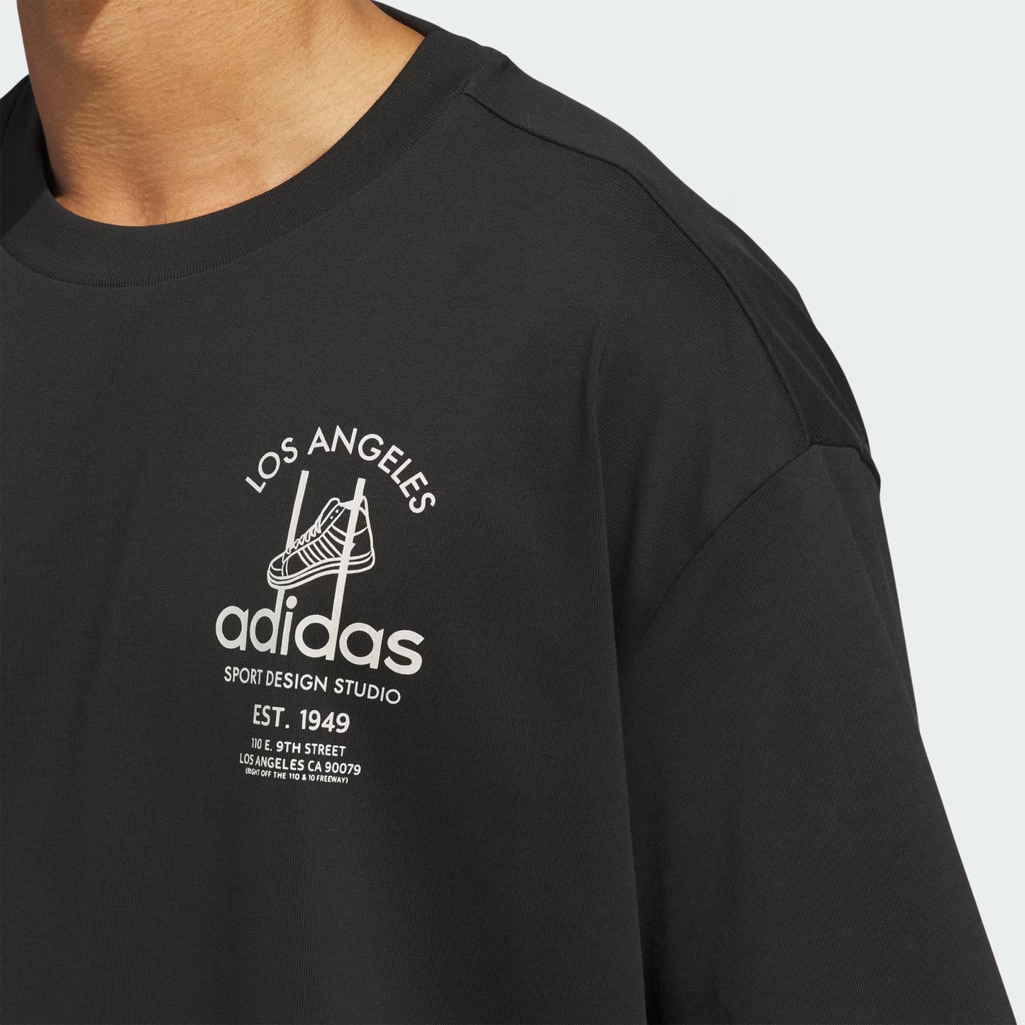 CAMISETA ADIDAS SD GFX NEGRO