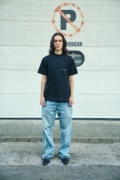 GARMENTS BLACK T-SHIRT