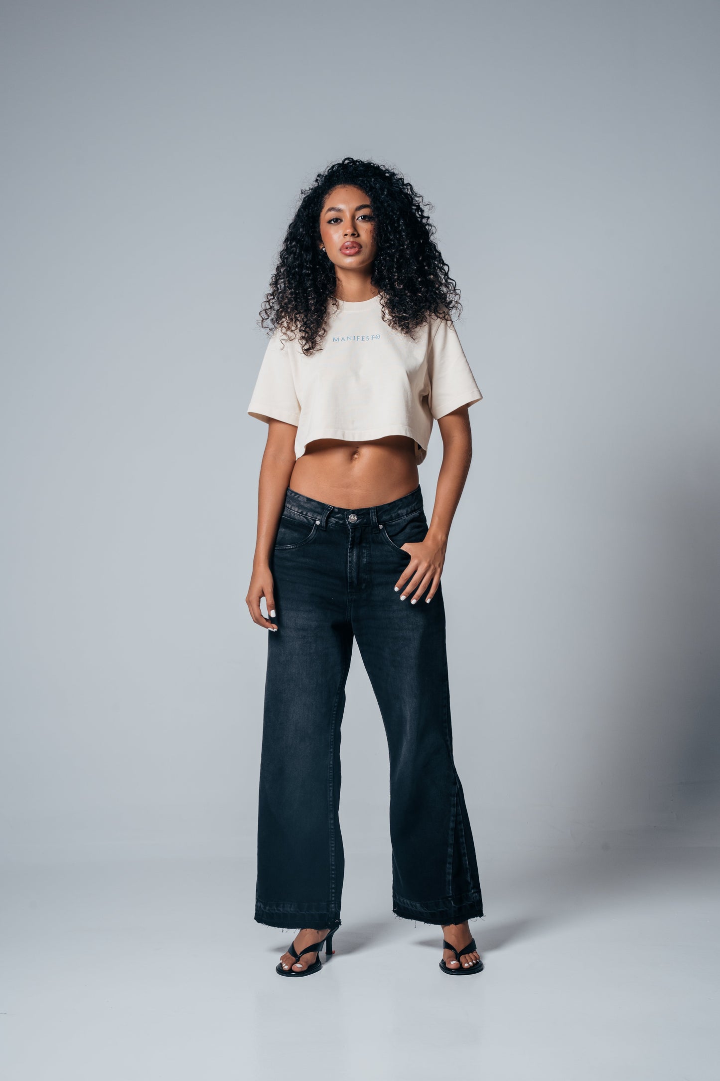 CROP TOP OVERSIZE ASCENSO AL EMPÍREO