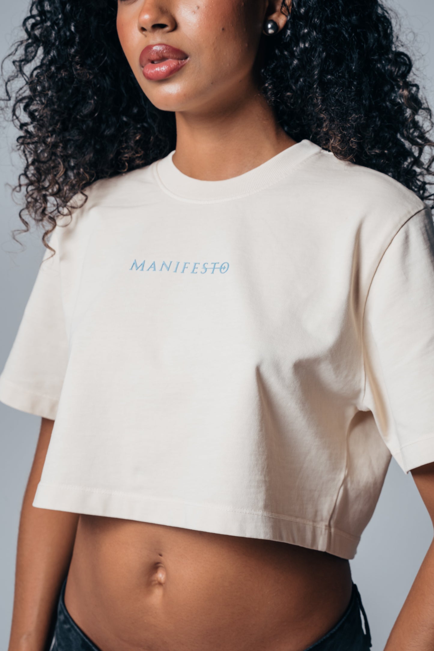 CROP TOP OVERSIZE ASCENSO AL EMPÍREO