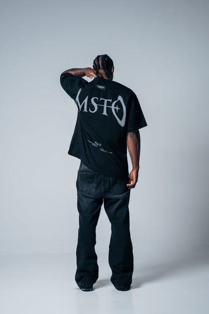 CAMISETA OVERSIZE BÁSICA MOF NEGRA