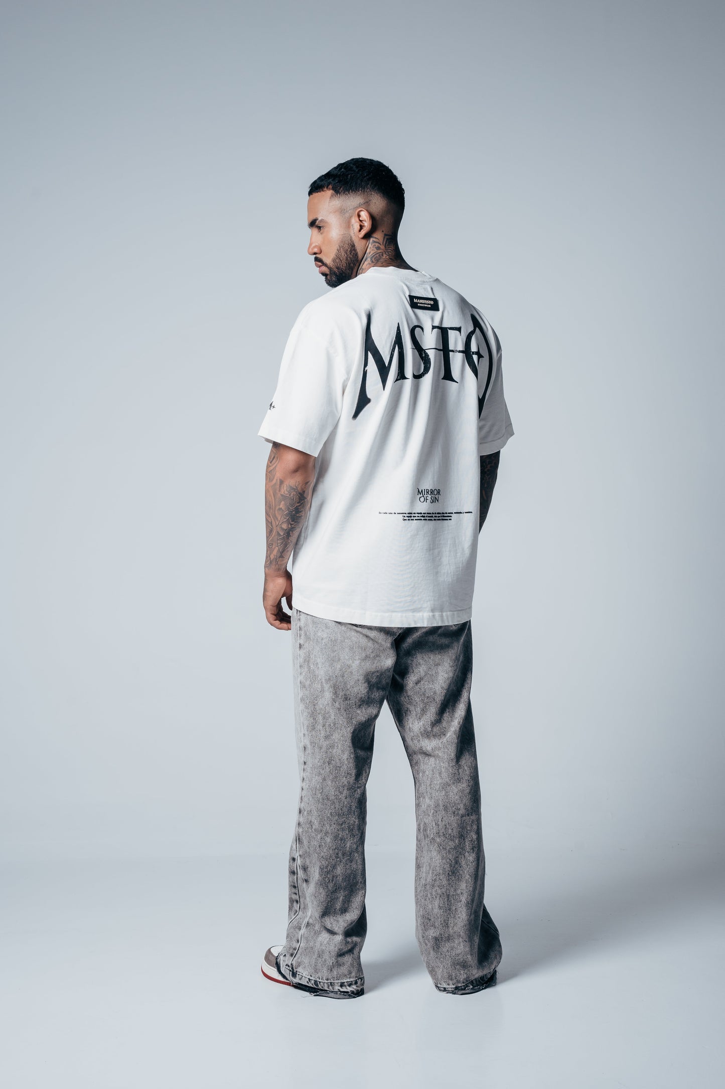 CAMISETA OVERSIZE BÁSICA MOF CRUDA