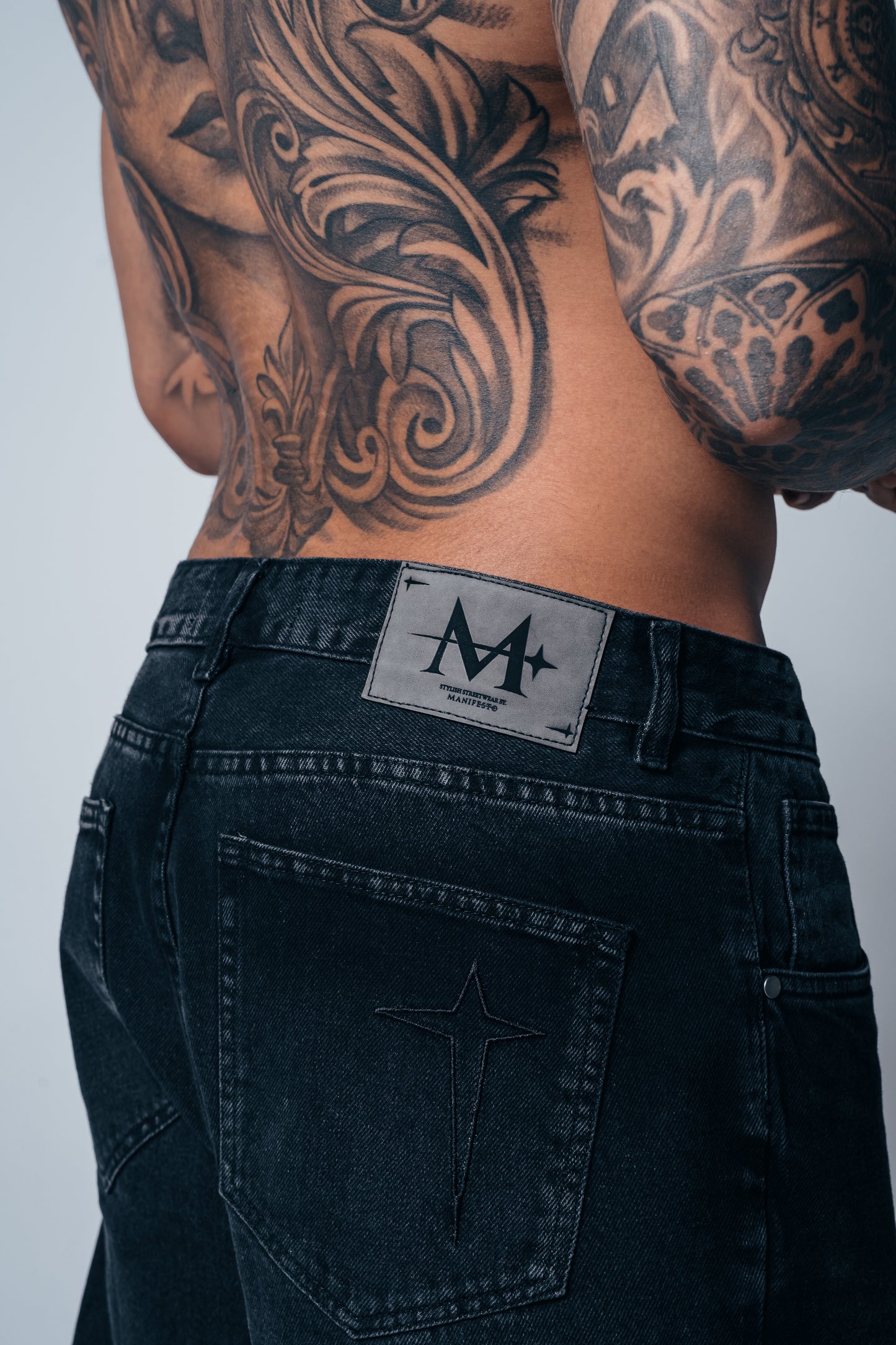 JEAN MIRROR OF SINS MSTO NEGRO