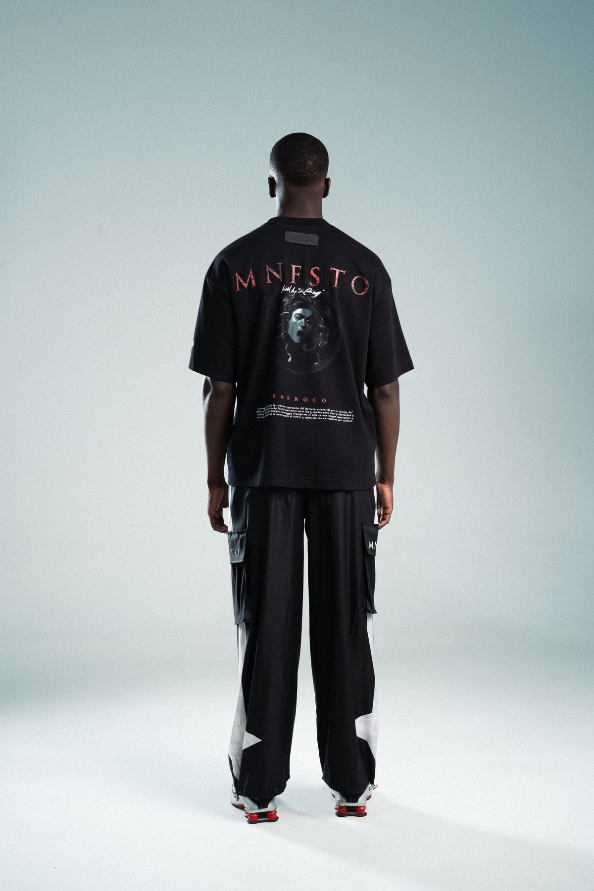 CAMISETA SEMIOVERSIZE MEDUSA