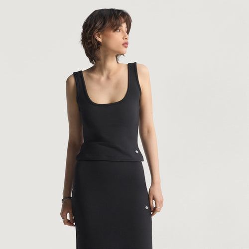 JW5990 TOP SIN MANGAS P ESS TANK TOP NEGRO
