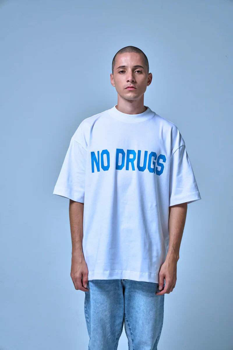 NO DRUGS WHITE T-SHIRT