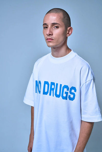 NO DRUGS WHITE T-SHIRT