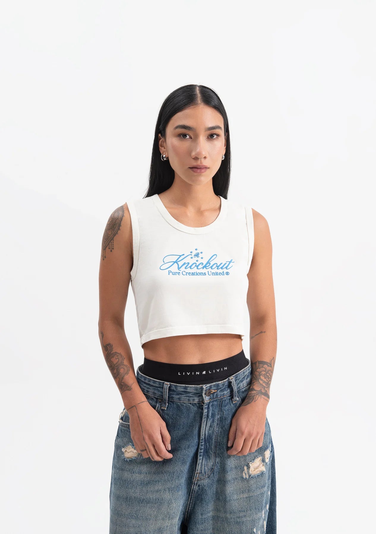 KNOCKOUT WHITE CROP TOP