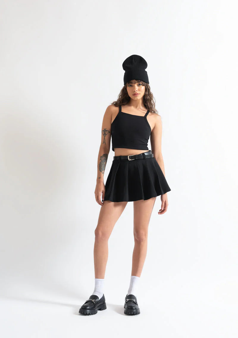 MONCLAIR BLACK CROP TOP