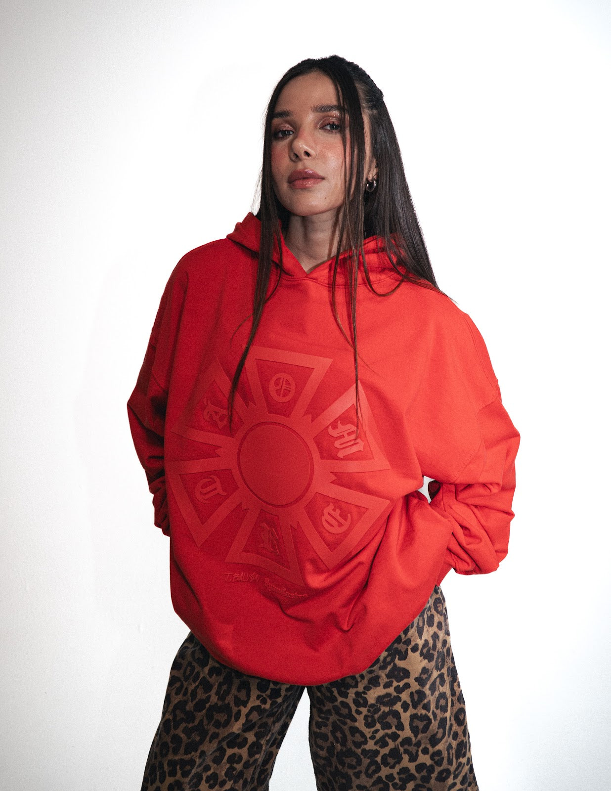 HOODIE ROJO J BALVIN